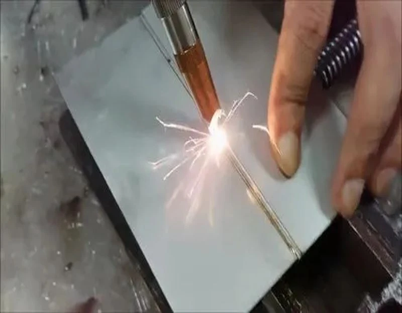 Fiber laser welding Fiber laser welding