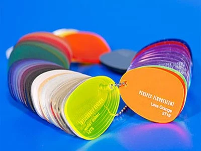 Produce small acrylic symbols using fiber laser